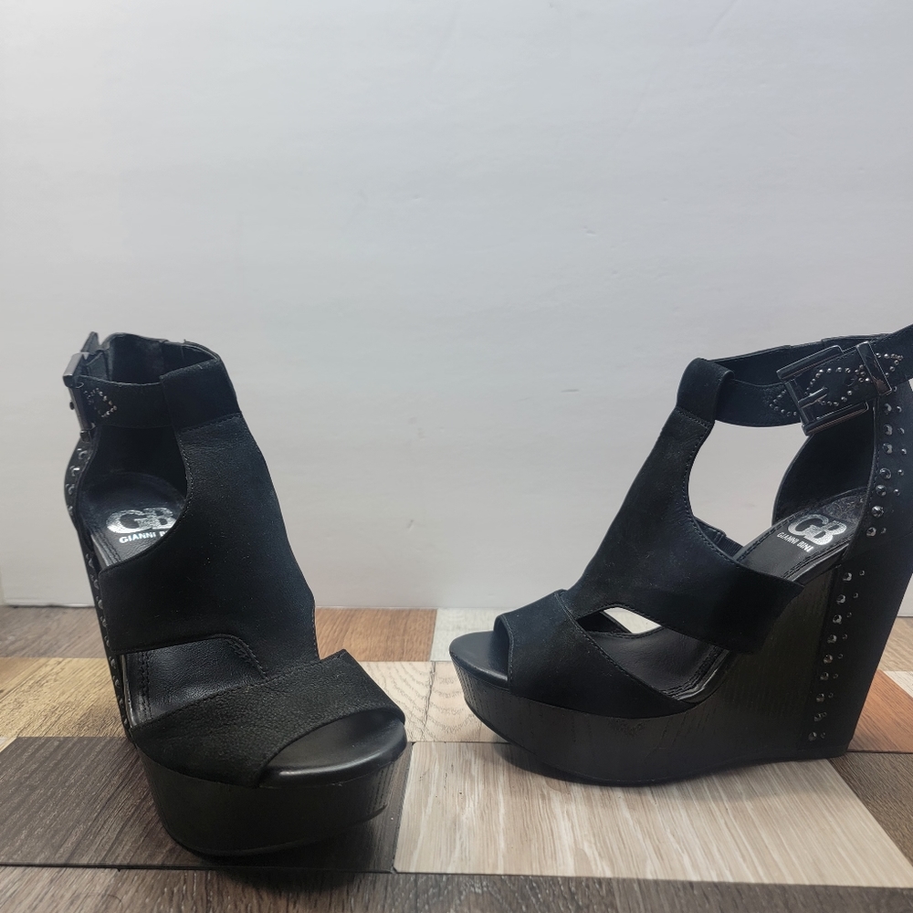 Women's Black 6M Platform Wedges